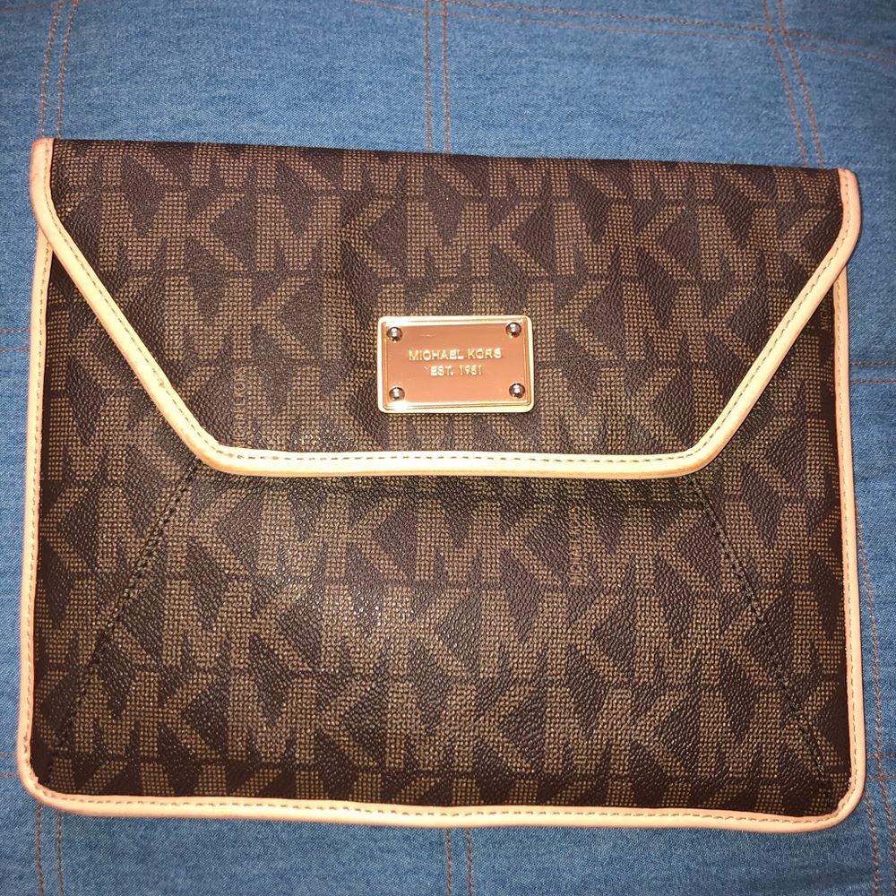 Michael Kors clutch